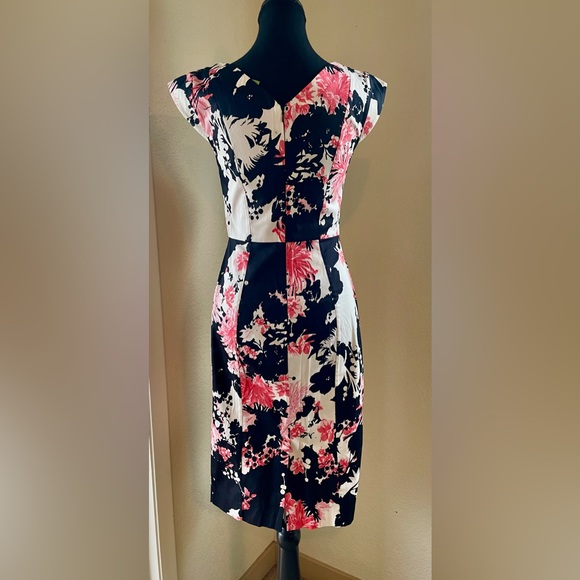 French connection dress - Picture 2 of 3